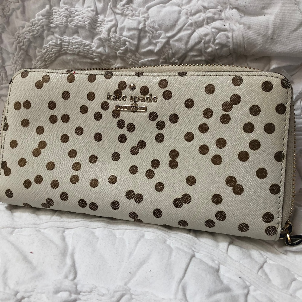 Kate Spade Cedar Street Confetti Dot Lacey Wallet